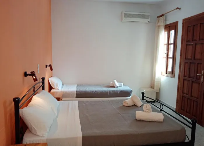 Depis Naxos * Naxos City