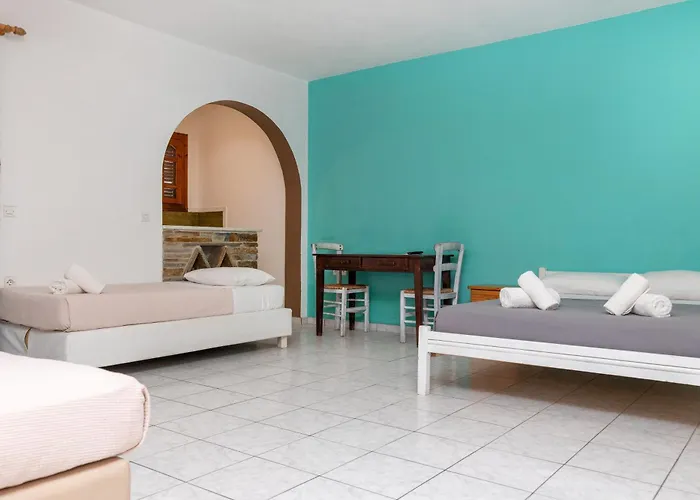 Depis Naxos Apartment Naxos City