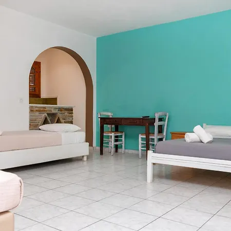 Depis Naxos Apartment Naxos City